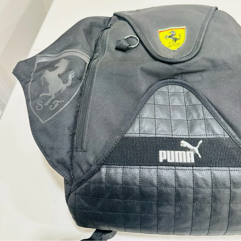 Authentic PUMA x Scuderia Ferrari Pilota‎ Backpack Black Racing Bag SF Vintage